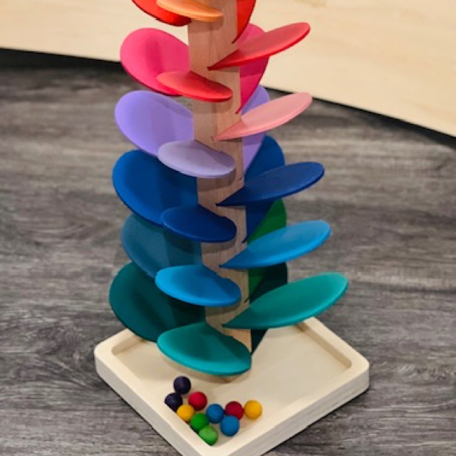 Arbre à pétales en bois