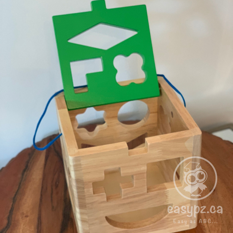 Cube en bois pour enfants - formes